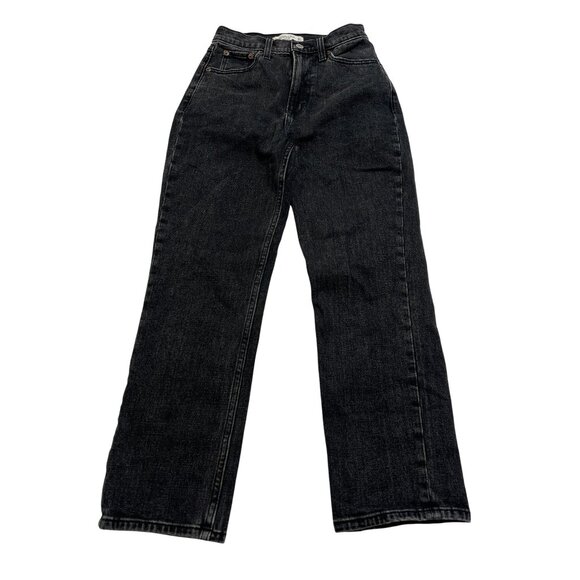 Abercrombie & Fitch Curve Love Ultra High Rise Ankle Straight Jean in Black - Picture 1 of 5
